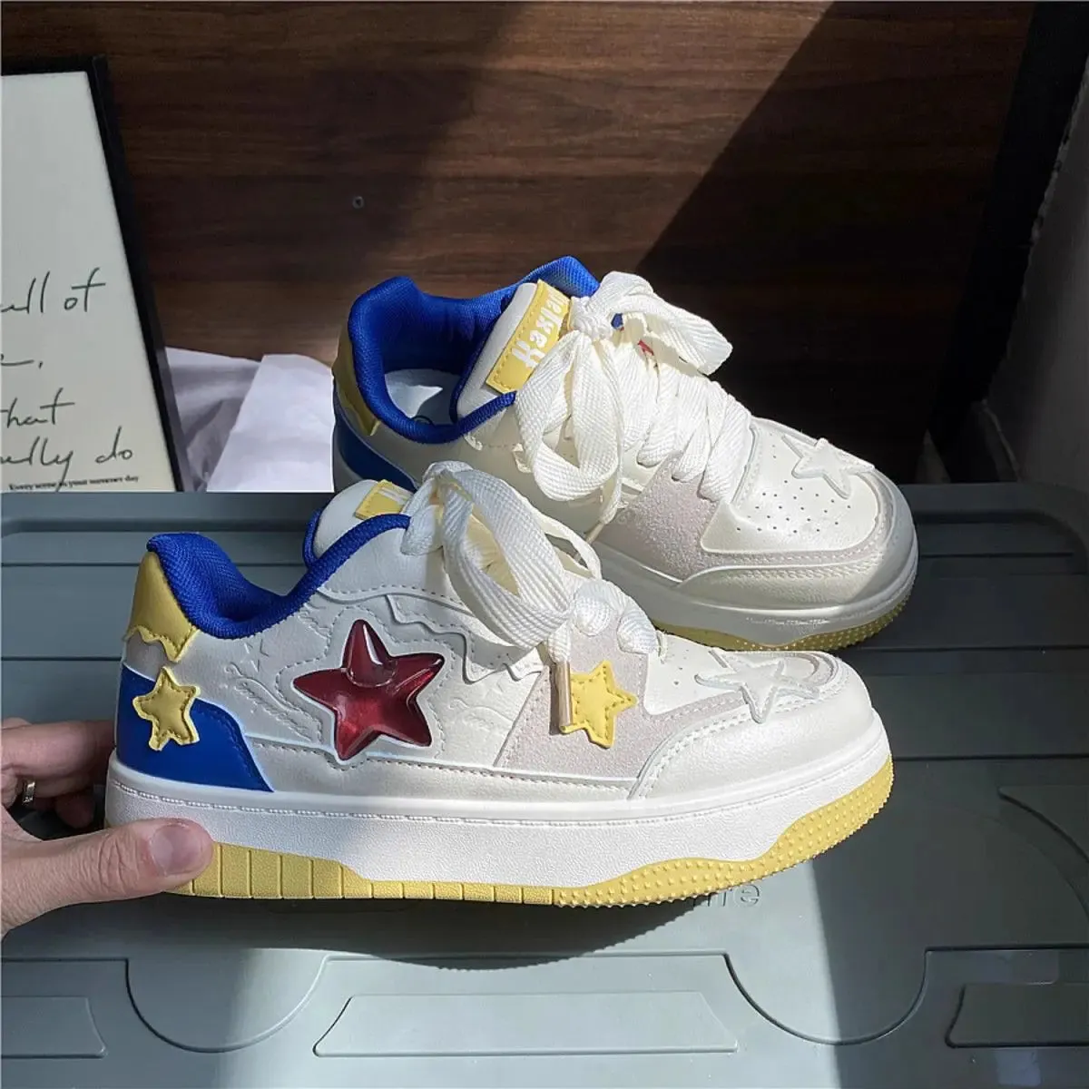 2023 New Style Pink Cute Women's Shoes Letter Versatile Kawaii Women Shoes Little Girl Pink Wear-resistant Sneakers