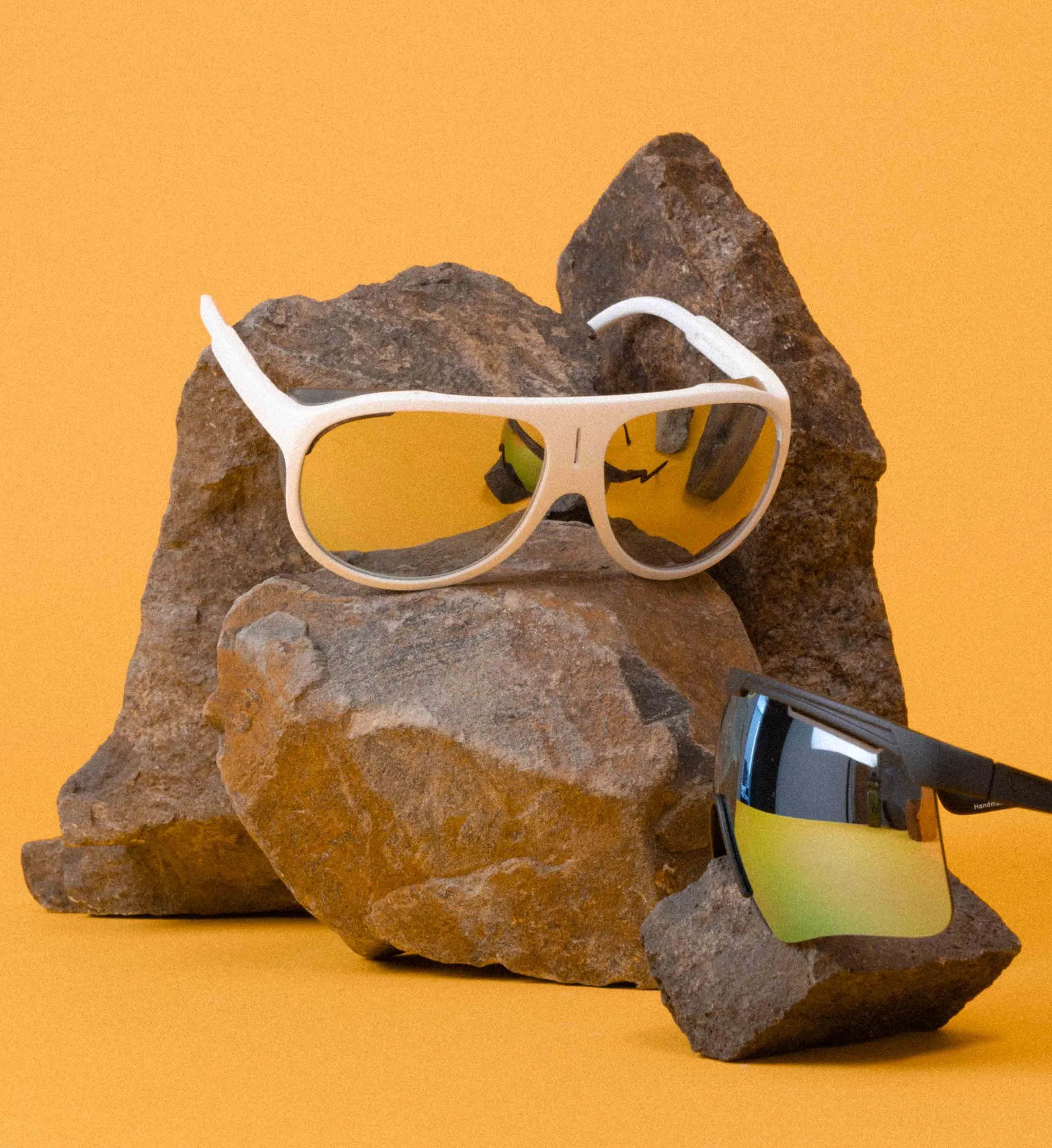 Alba Optics / SOLO White with VZUM LEAF Lens