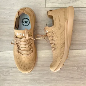 APL sneakers / peach-tan techloom breeze running shoes / size 41