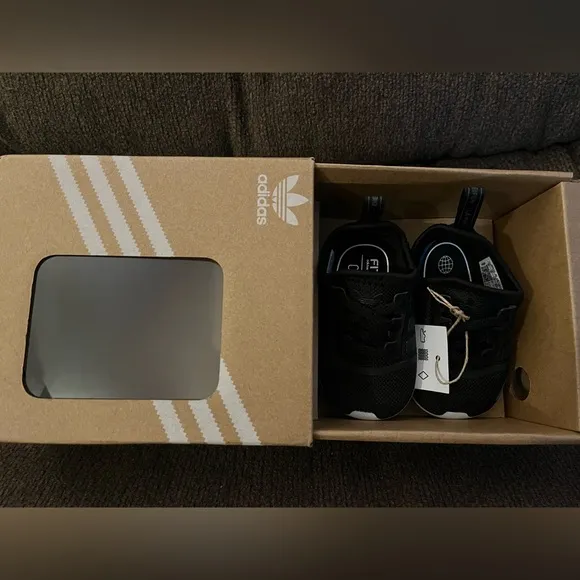 BNIB ADIDAS NMD Crib Baby/Infant Shoes Size 1K