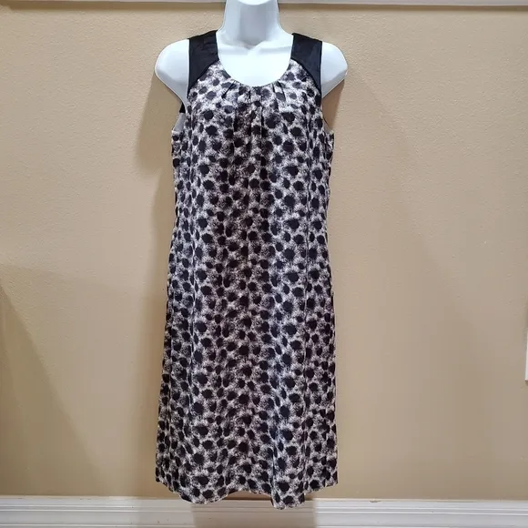 Boss Hugo Boss Dress Size 6 Black White Silk Sleeveless