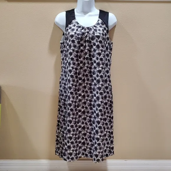 Boss Hugo Boss Dress Size 6 Black White Silk Sleeveless