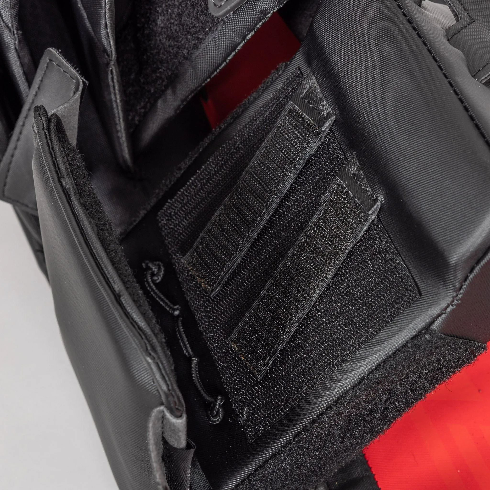 CCM Extreme Flex E6.5 Junior Goalie Leg Pads - Source Exclusive