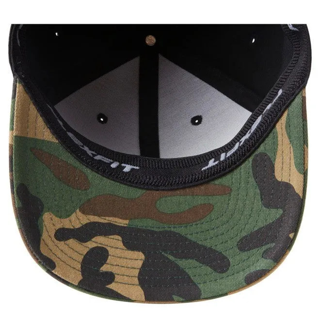 DC Mens Cap Star Seasonal Flex Hat