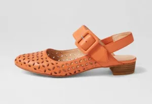 Django & Juliette: Ekin Orange