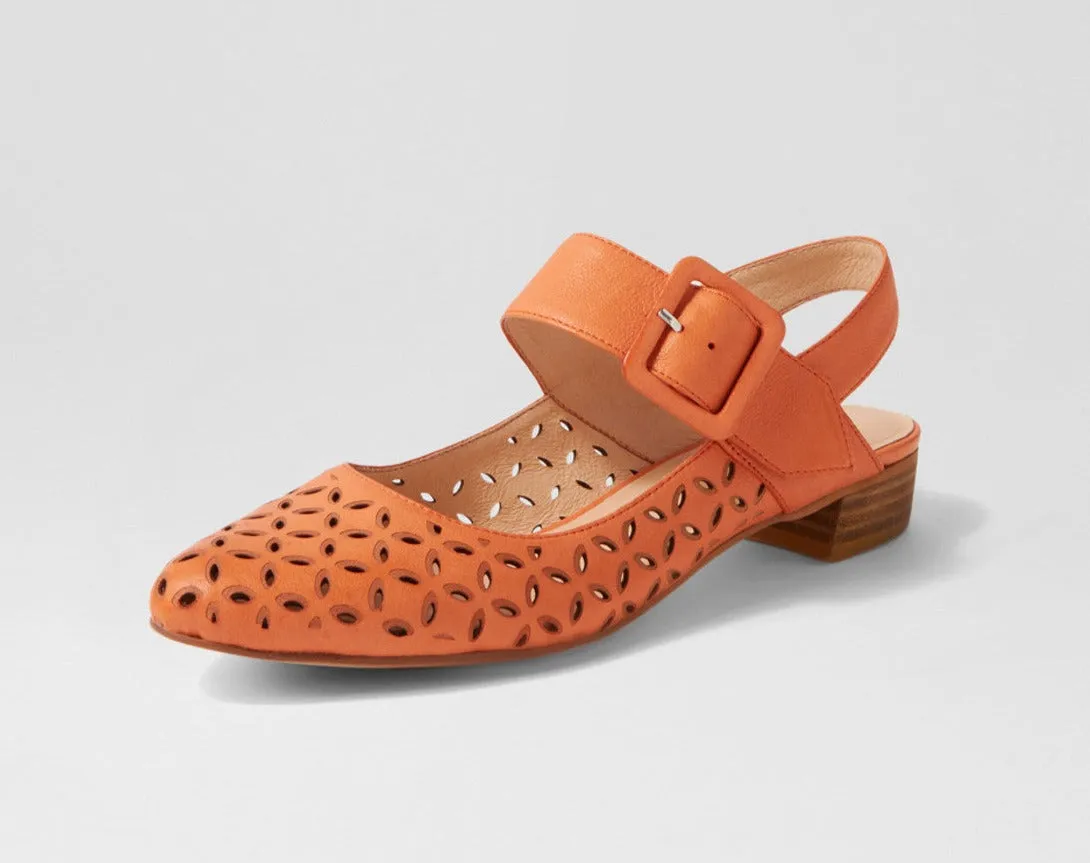 Django & Juliette: Ekin Orange