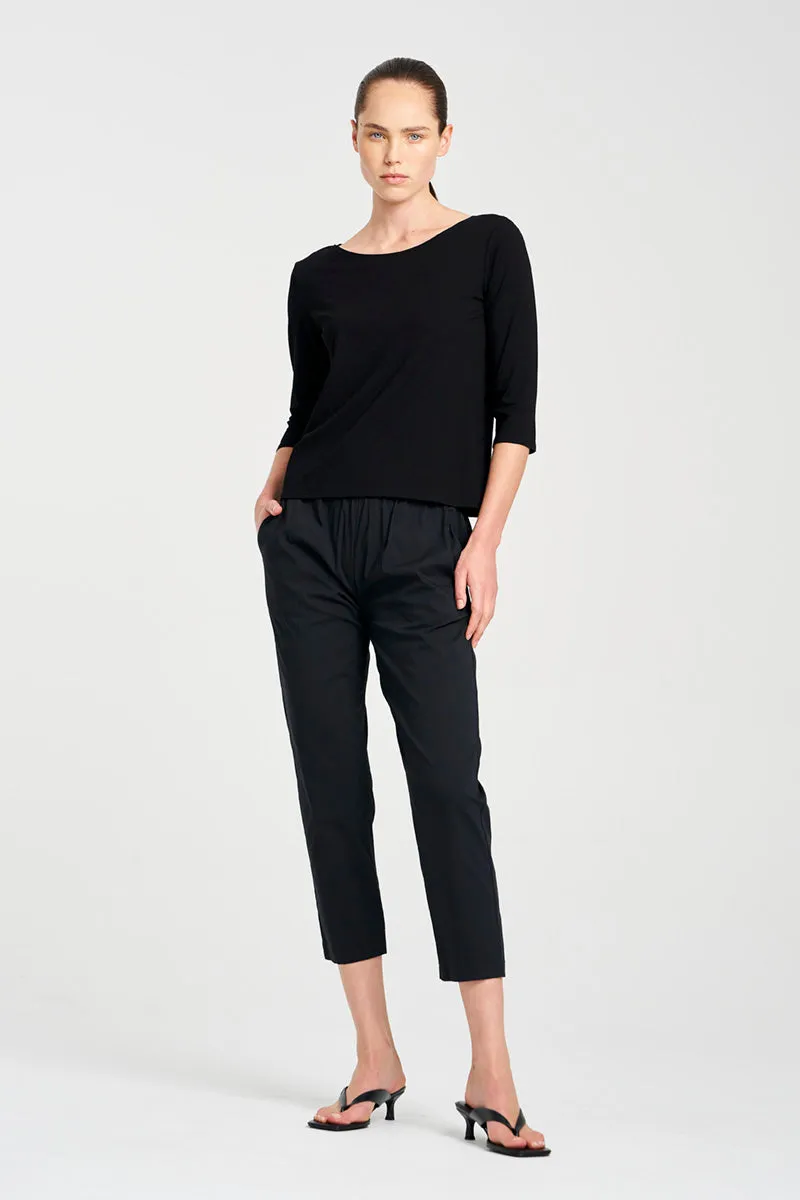 F01 2630 RELAXED BOAT NECK