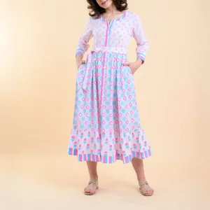 HANDPRINT DREAM APPAREL Lokrum Dress in Pink Mix