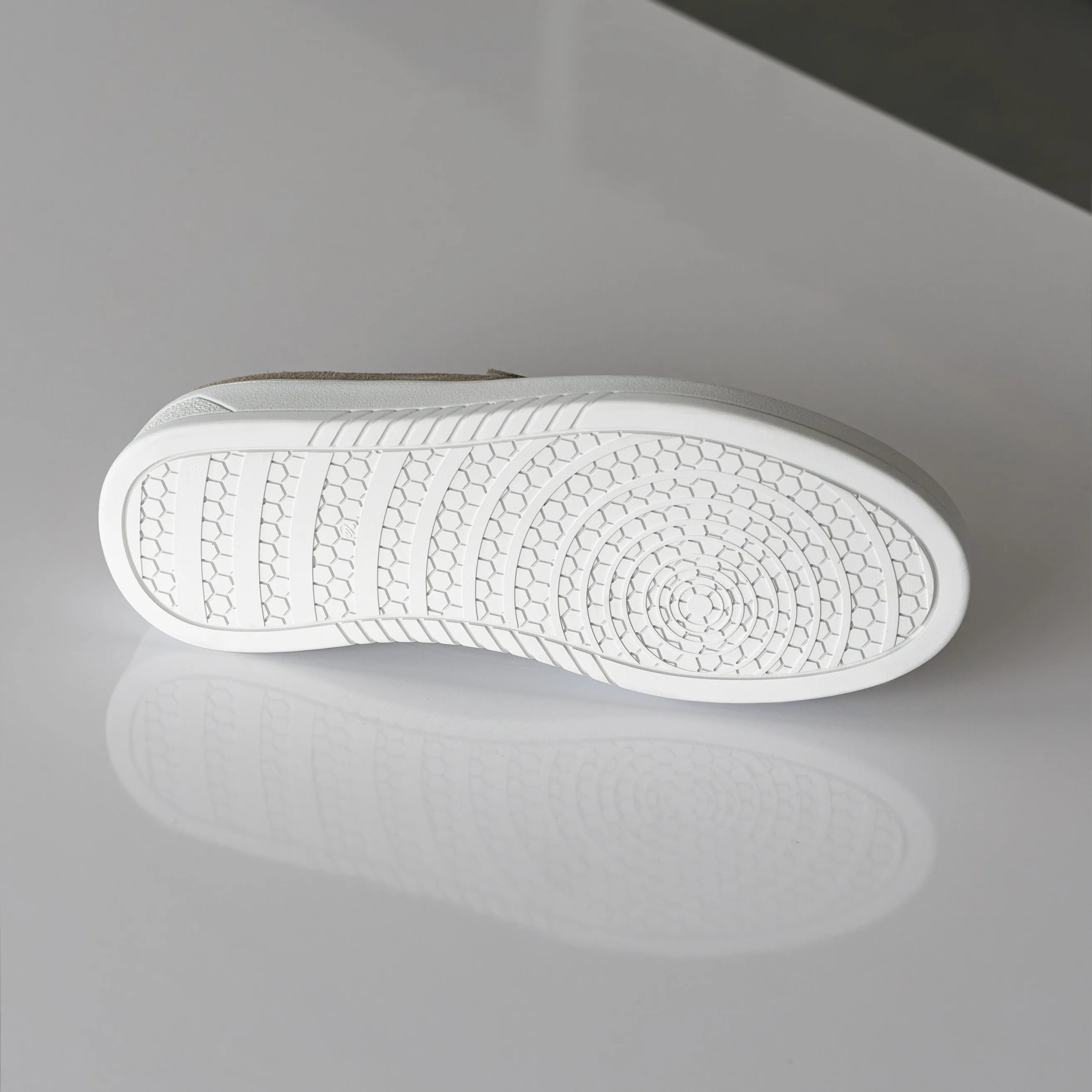 Hinson Miller Slip On Sesamo Suede