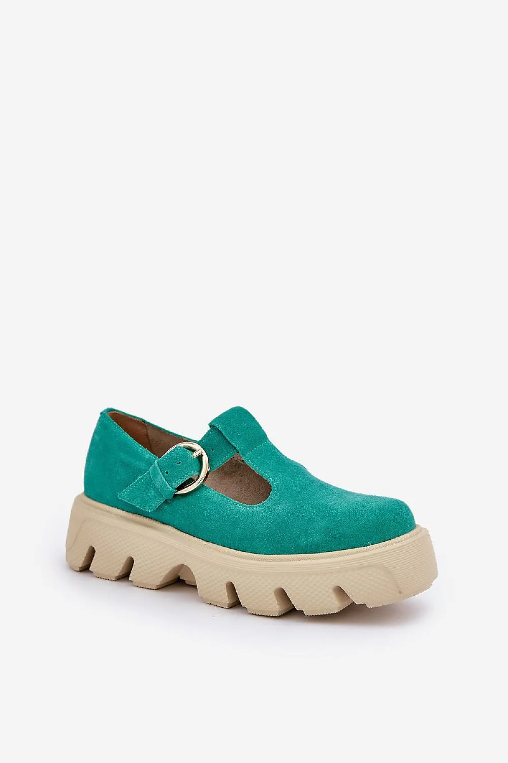 Low Shoes Step in style