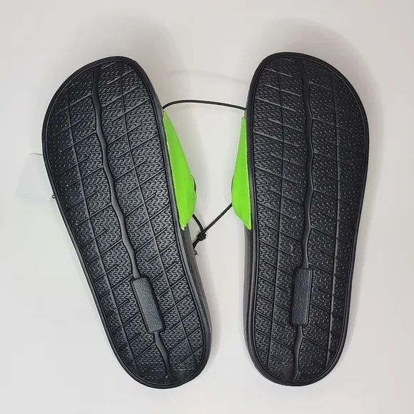 NAUTICA Asliea NEON Green Slides Size 5 UNISEX
