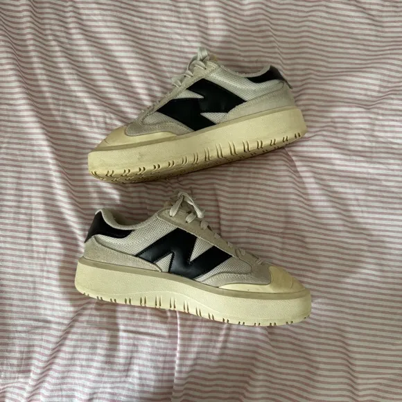 New Balance CT302 Sneakers