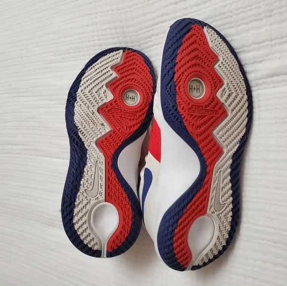 Nike Kyrie Irving Flytrap USA Basketball Shoes Men’s Size 7 Athletic Classic