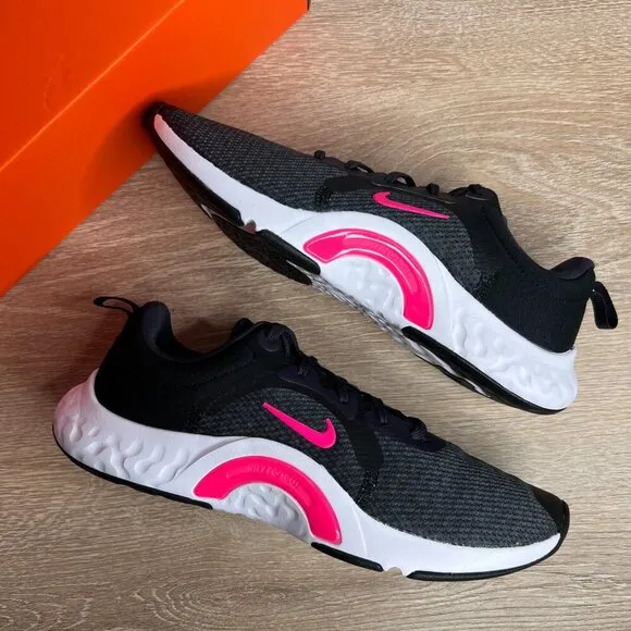 Nike Renew In-Season TR 11 Women's Workout Shoes