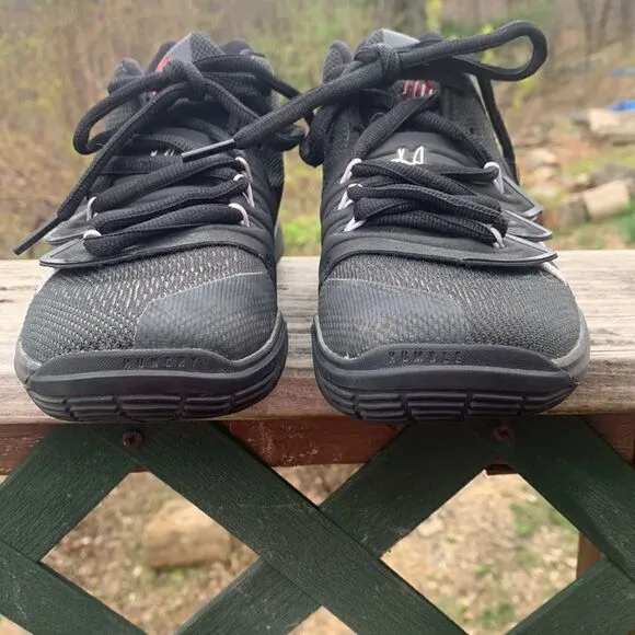 Nike Kyrie 5 Red Carpet Sneakers Sz 2Y