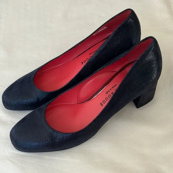 Pas de Rouge Navy Pumps Block Heel Size 36 or 6.