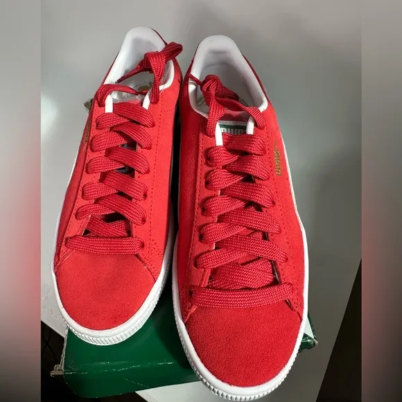 Puma Suede Classic XXI 37491502 Women’s Red Suede Lifestyle Sneakers Shoes Sz 7