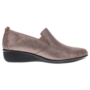 Revere Women's Jamaica Slip On Loafer Champagne Angle
