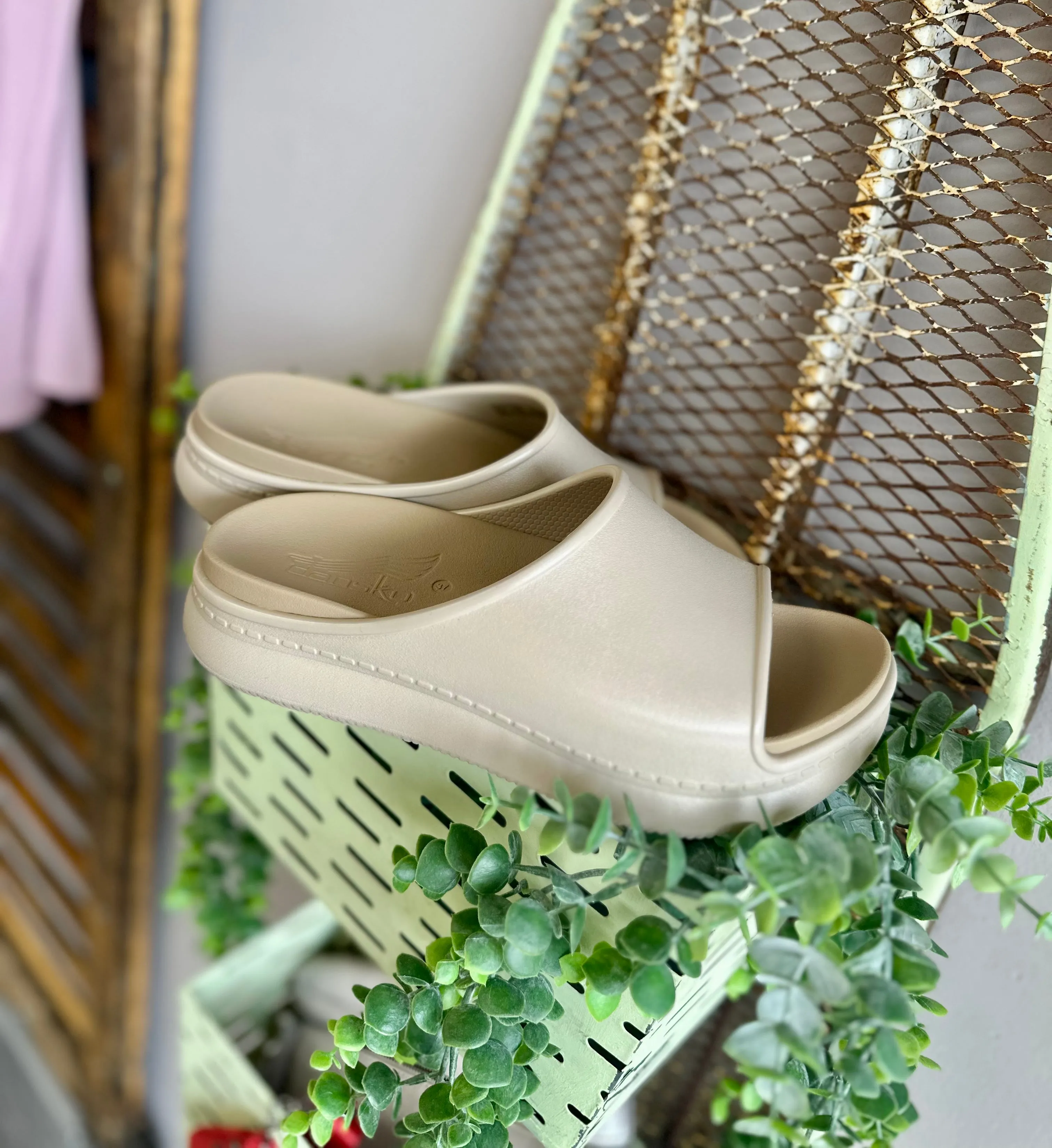 Sand Platform Slide Sandals