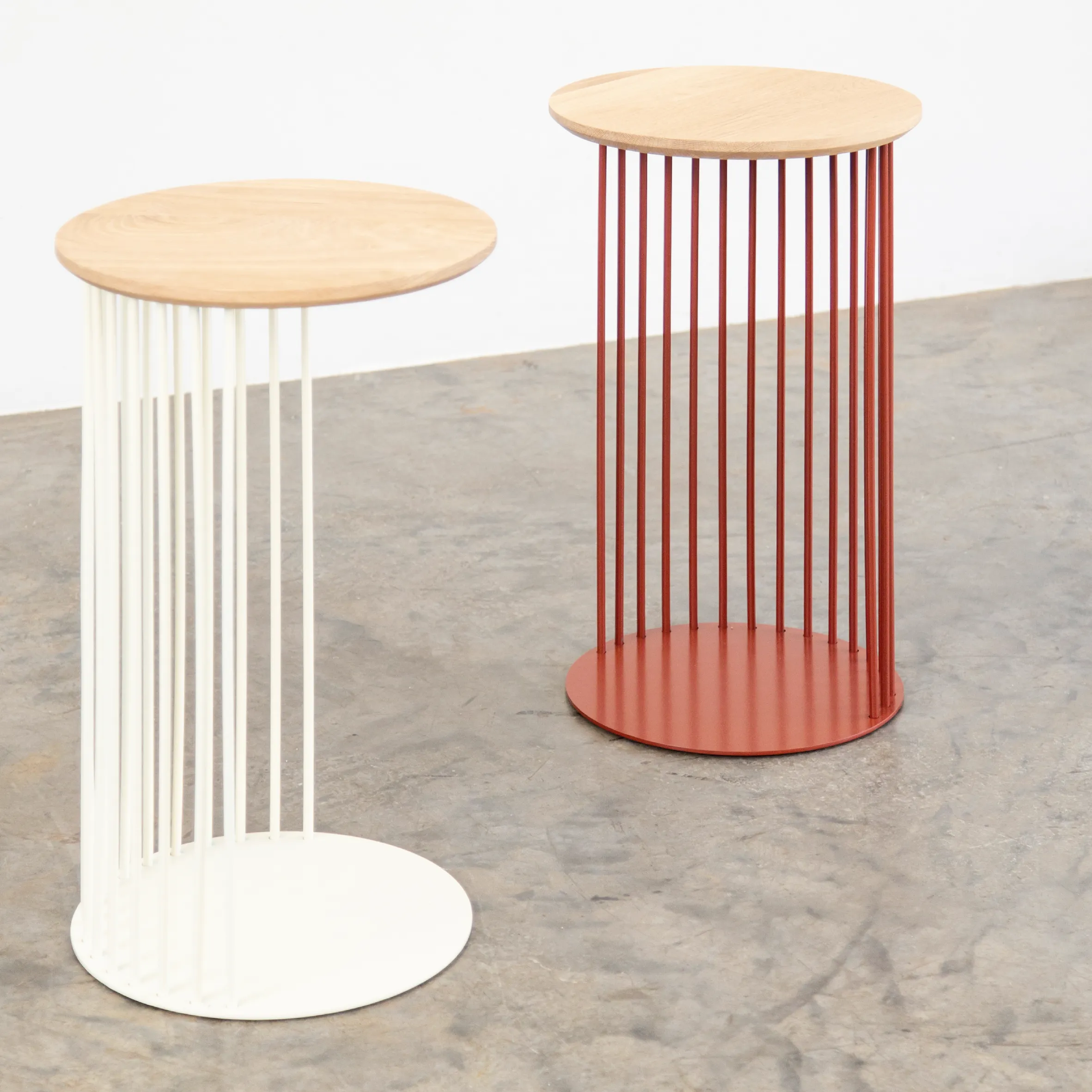 Spine End Table Oxide Red   Wood