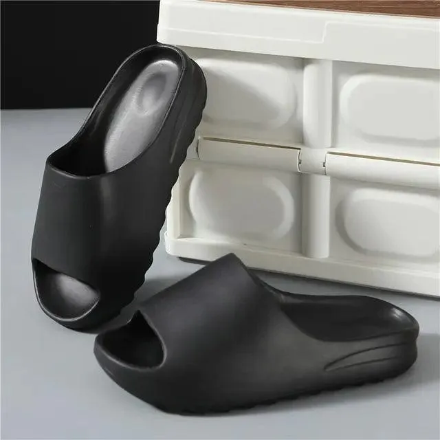 SUMMERTRAIL Men's Anti-Slip Slippers