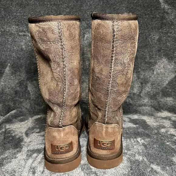 UGG Australia women's classic Boot US 5 Brown Fur Lined winter boot