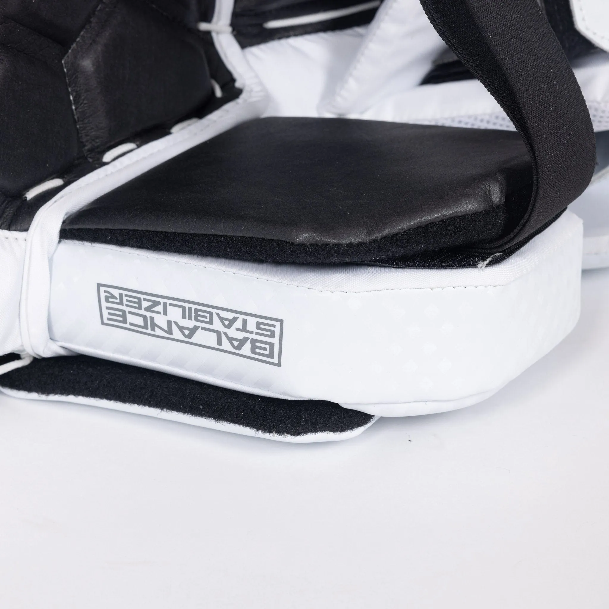 Vaughn Ventus SLR4 Pro Carbon Senior Goalie Leg Pads